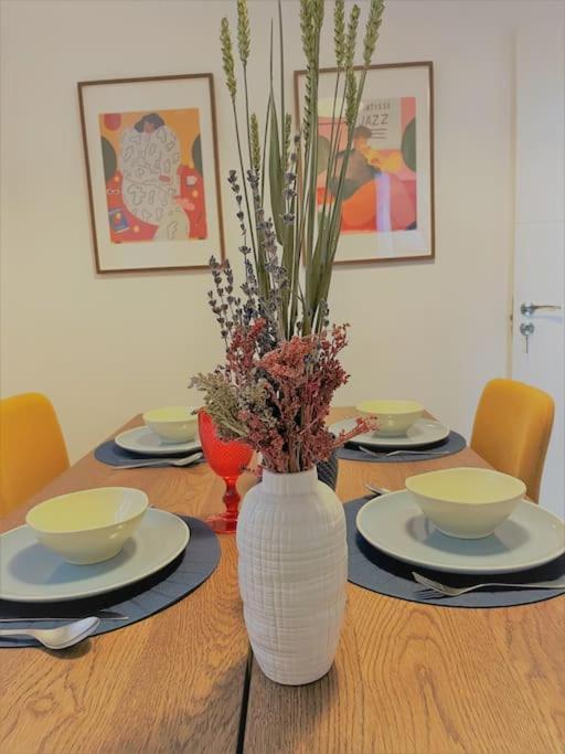 Charming Apartment With Pateo - Rituals&Routines Lisbon Exterior photo